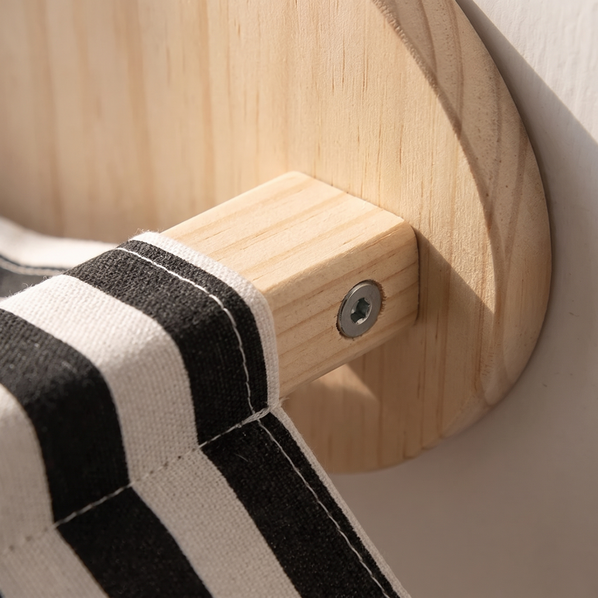 Striped Cat Wall Hammock - material close up