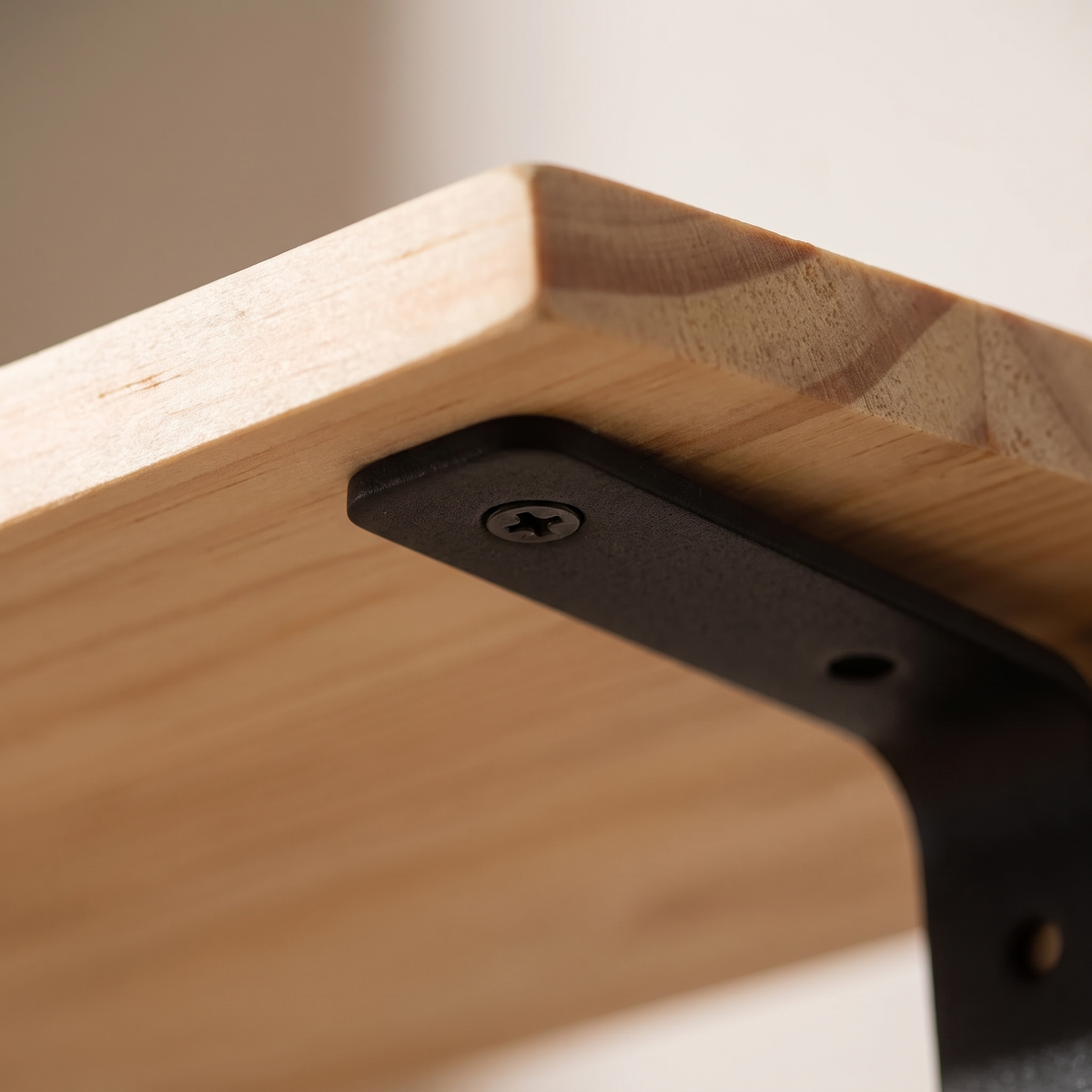 Cat Wall Shelf 40cm - material close up