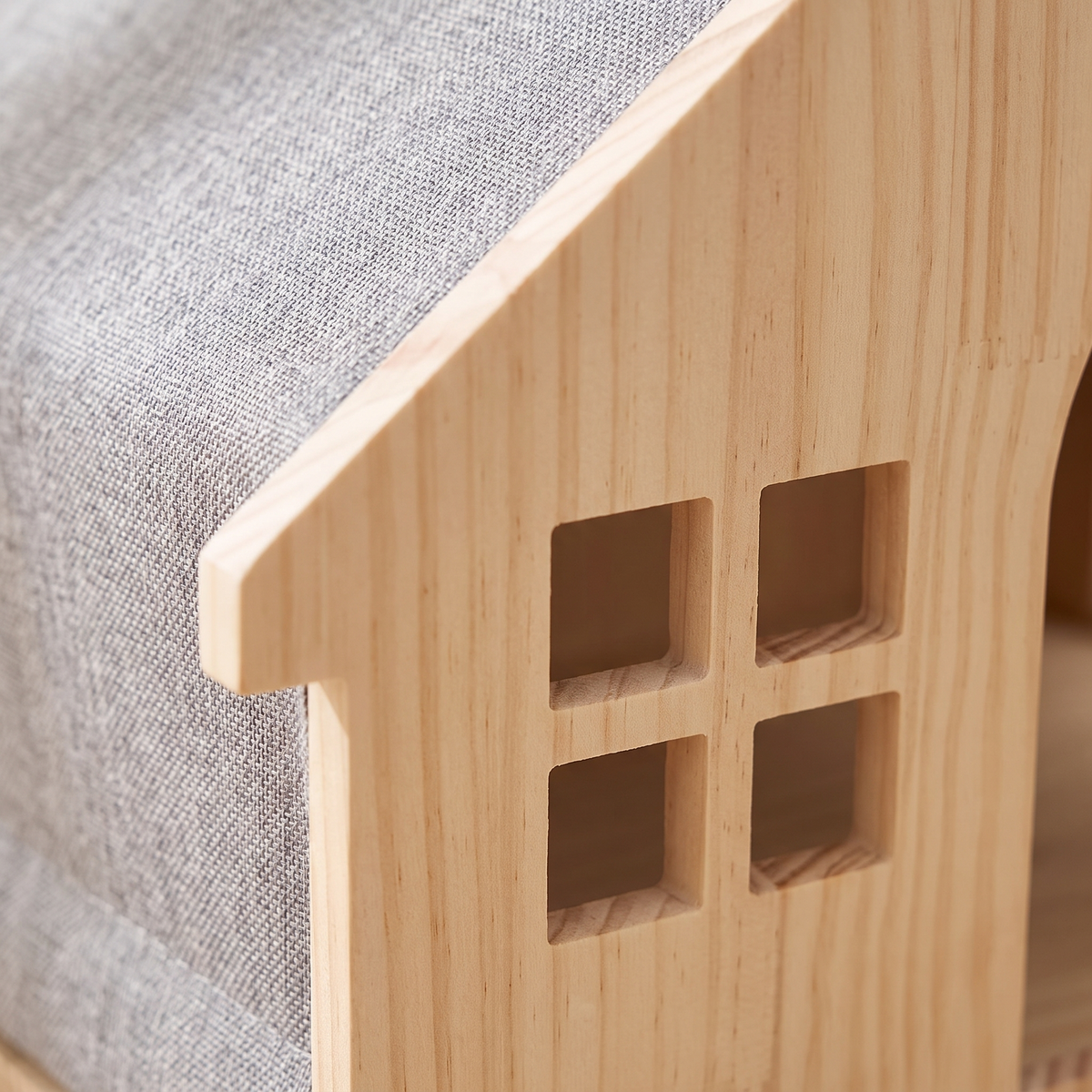 Gabled Cat Wall House - material close up